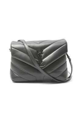 pre-owned-leather-shoulder-bags