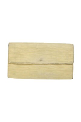 pre-owned-epi-leather-zipped-wallet