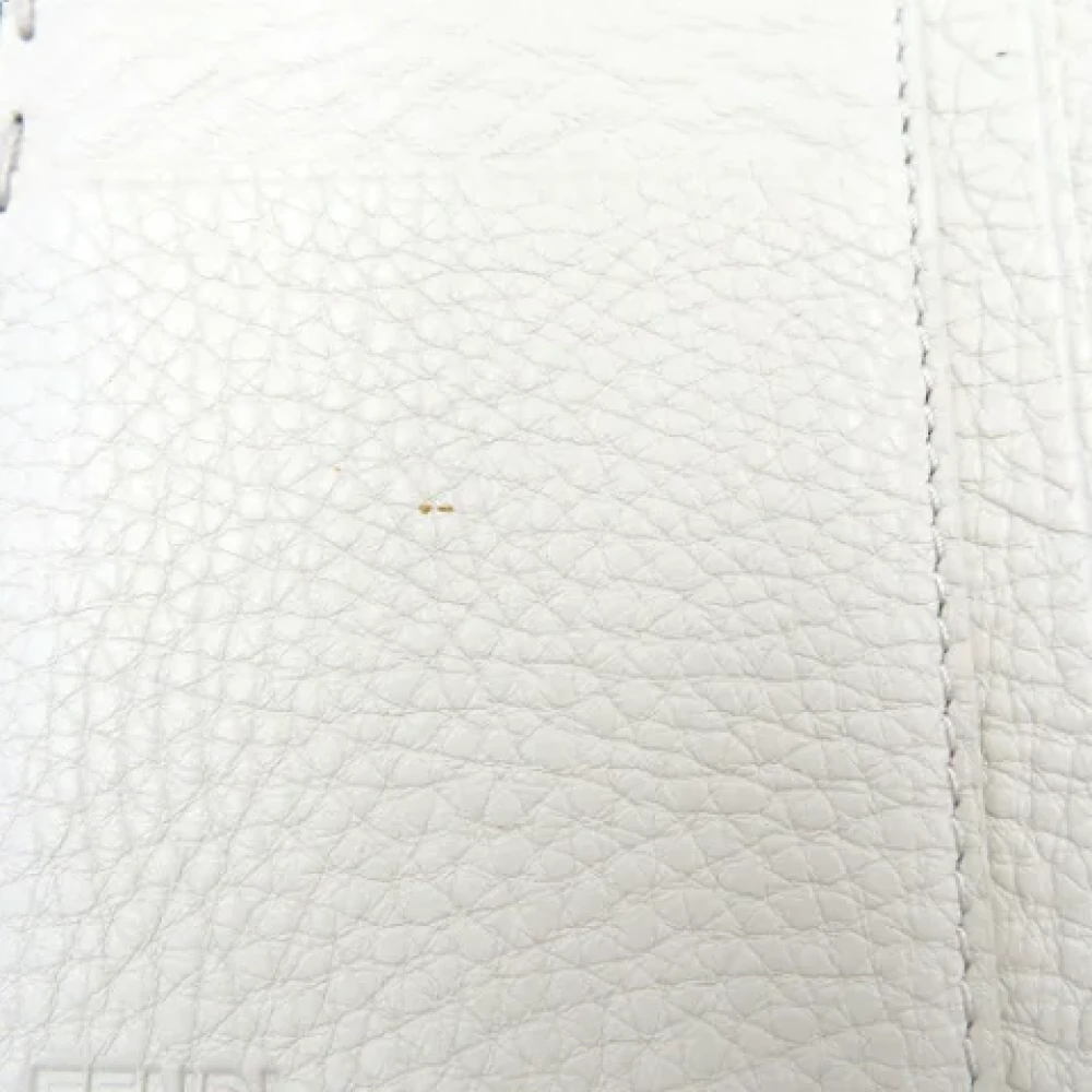 Fendi Vintage Pre-owned Leather wallets White Dames