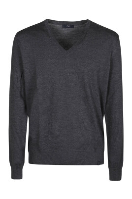stylish-v-neck-sweater