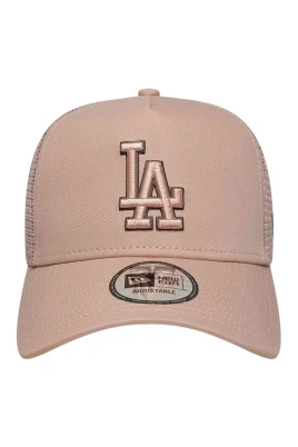 Outline EF Trucker