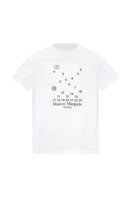 logo-embroidered-t-shirt