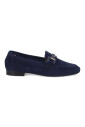 blauwe-suede-mocassin-met-clip