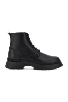 H692 Ankelboots med snörning
