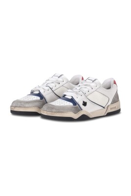 sneaker-en-cuir-au-look-use-avec-accents-modernes