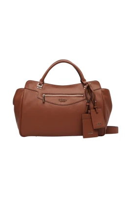 Antonia Satchel
