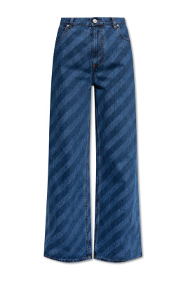 high-waisted-jeans
