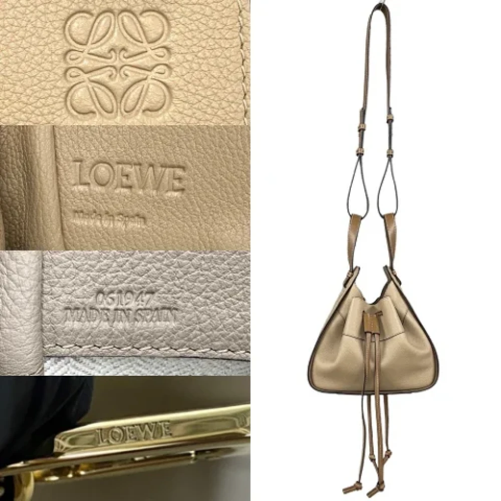 Loewe Pre-owned Leather shoulder-bags Beige Dames