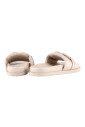 sliders-confortables-en-cuir-pour-femmes
