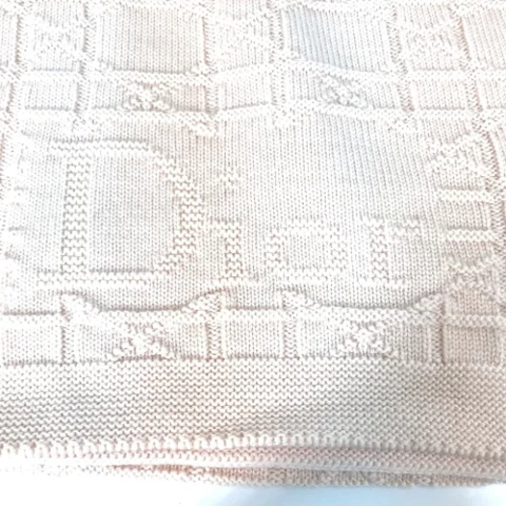 Dior Vintage Pre-owned Wool scarves Pink Dames