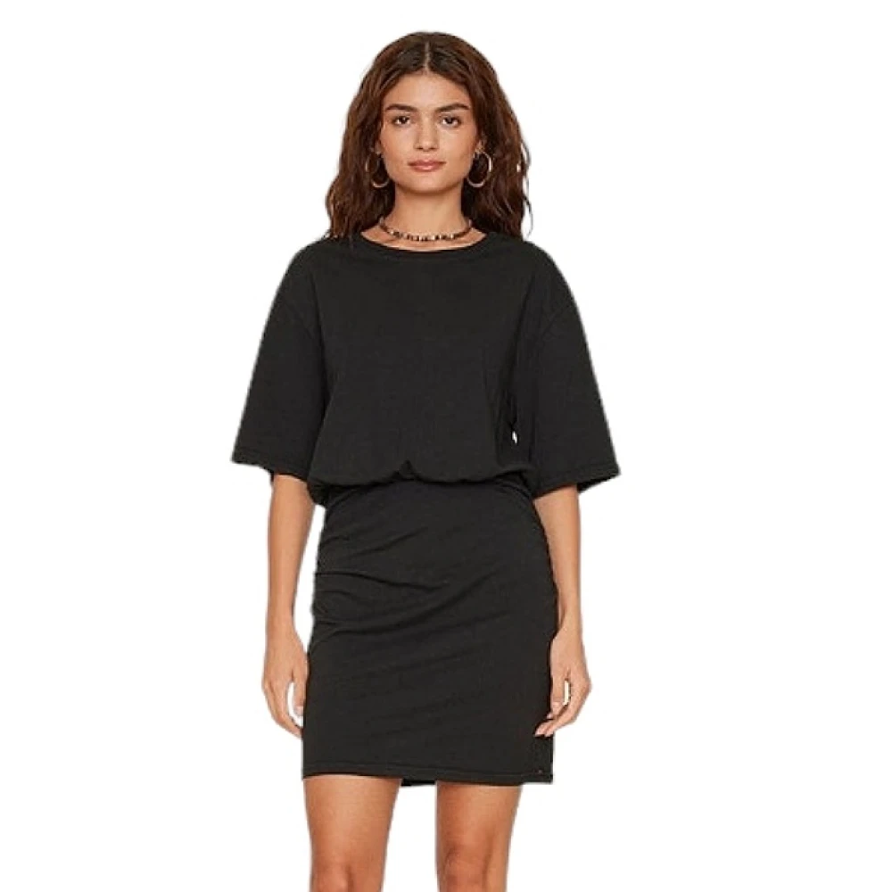 XiRENA Short Dresses Black Dames