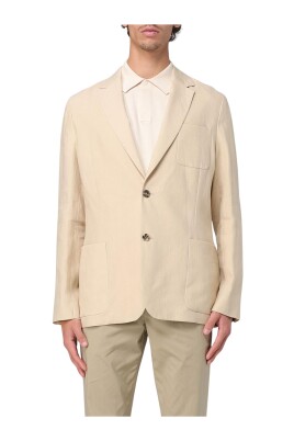 beige-linen-blazer-with-patch-pockets