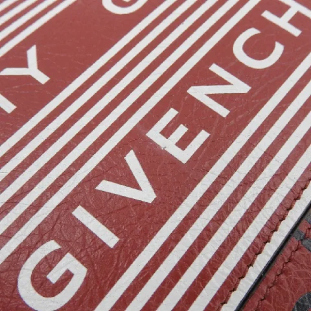 Givenchy Pre-owned Leather clutches Red Dames