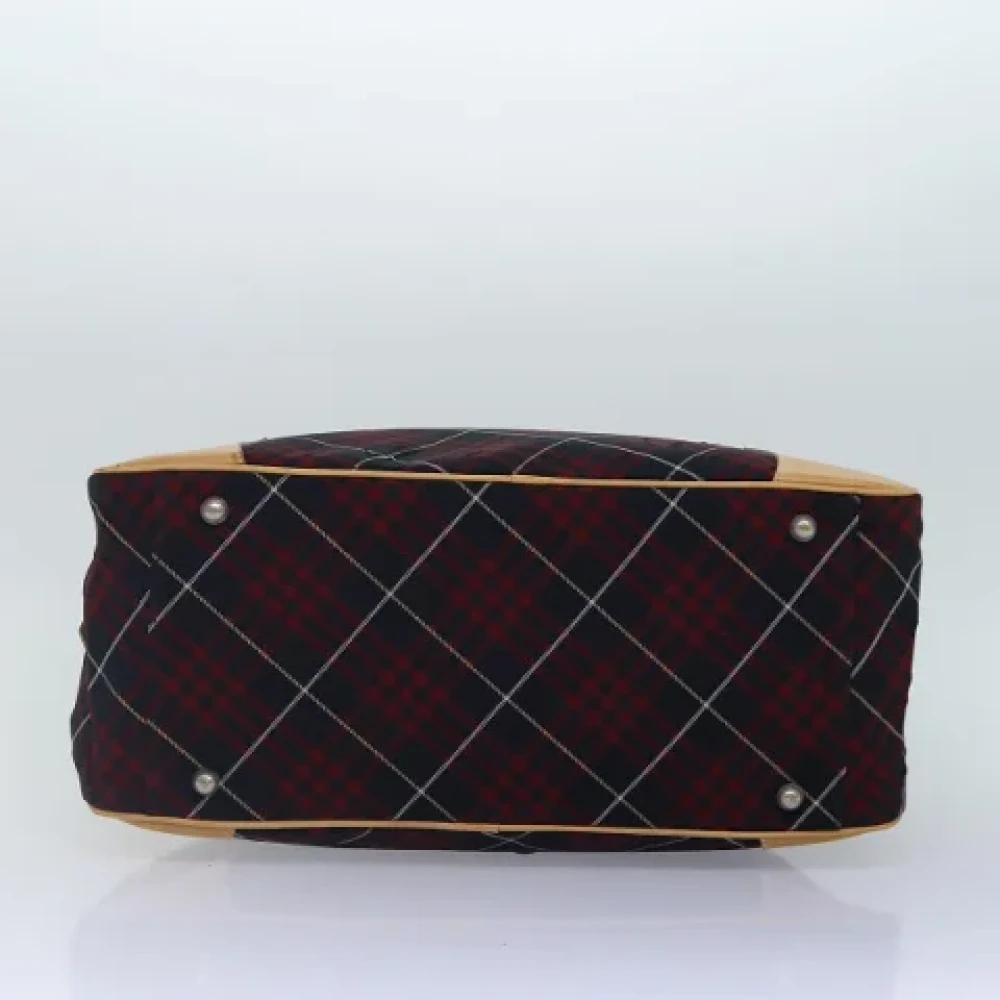 Burberry Vintage Pre-owned Fabric travel-bags Red Dames