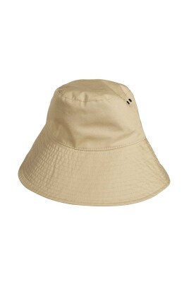 stylish-bucket-hat-with-visible-stitching
