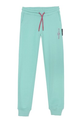 light-green-sweatshirt-undergarment