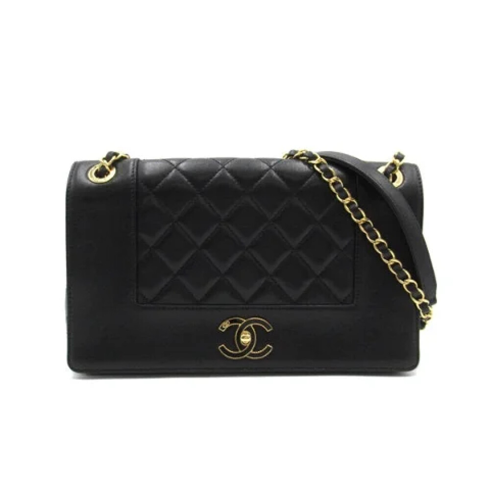 Chanel shop crossbody purse