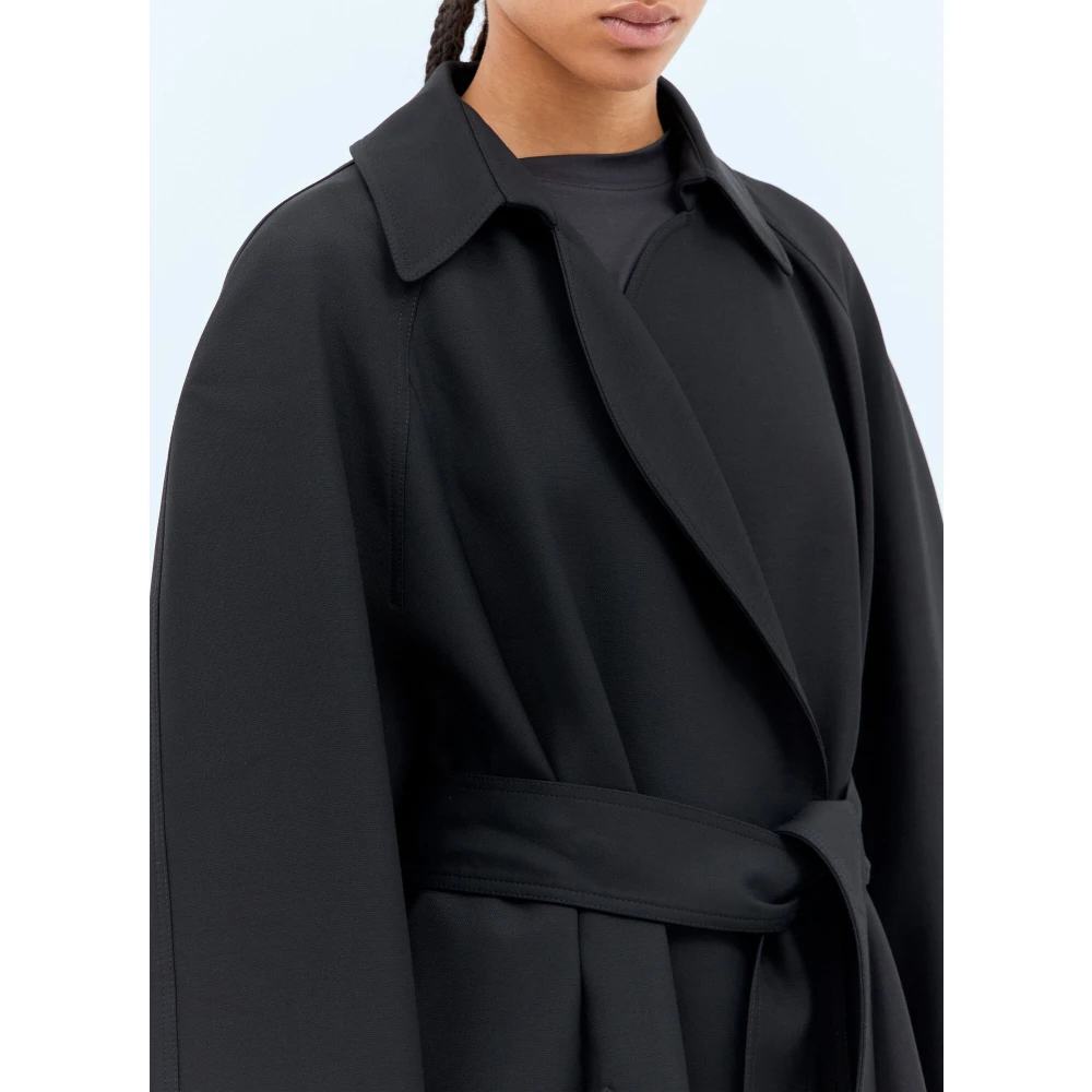 Khaite Canvas Weefsel Klassieke Kraag Jas Black Dames