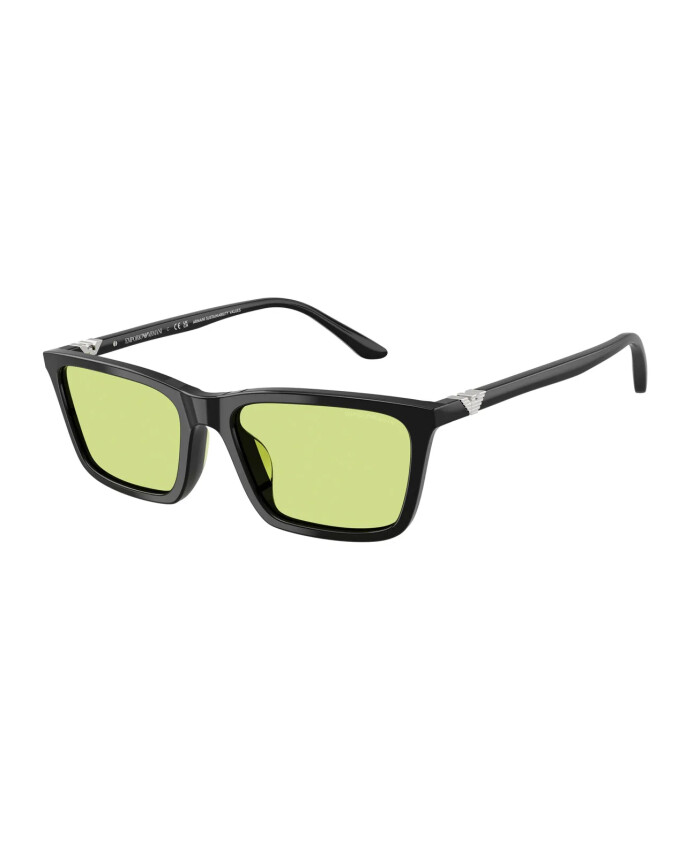stylish-sunglasses-with-green-lenses