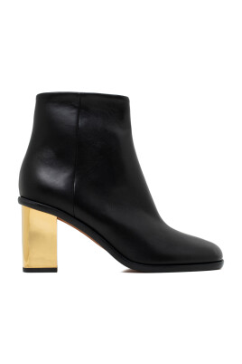 black-leather-ankle-boots-with-golden-heels