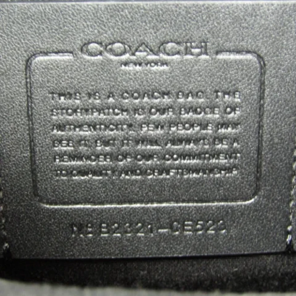 Coach Pre-owned Leather backpacks Gray Dames