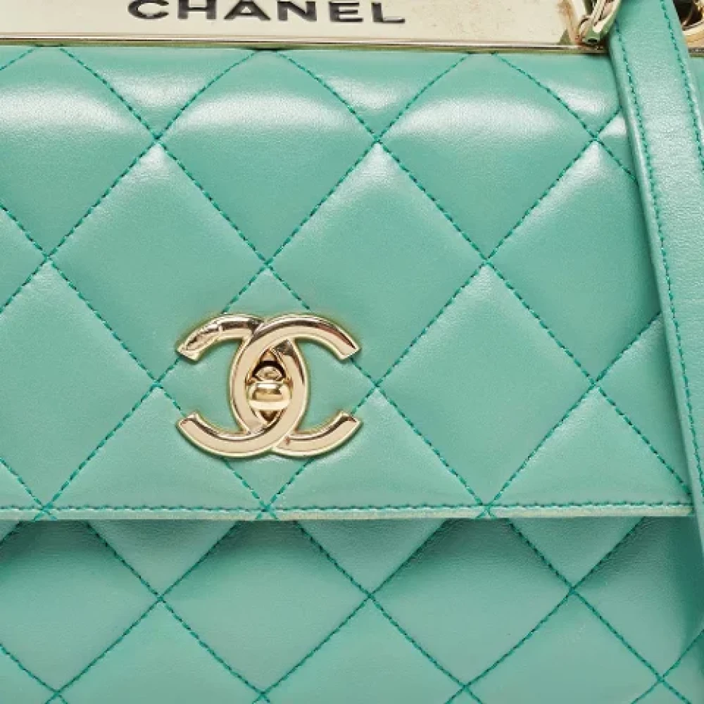 Chanel Vintage Pre-owned Leather handbags Green Dames