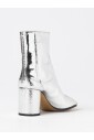bottines-en-cuir-craquele-argent