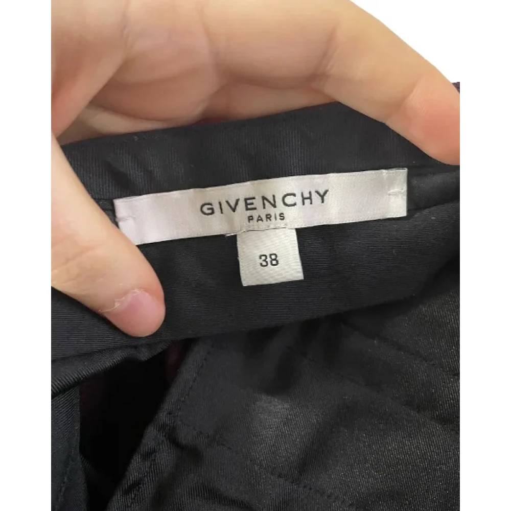 Givenchy Pre-owned Wool bottoms Red Dames