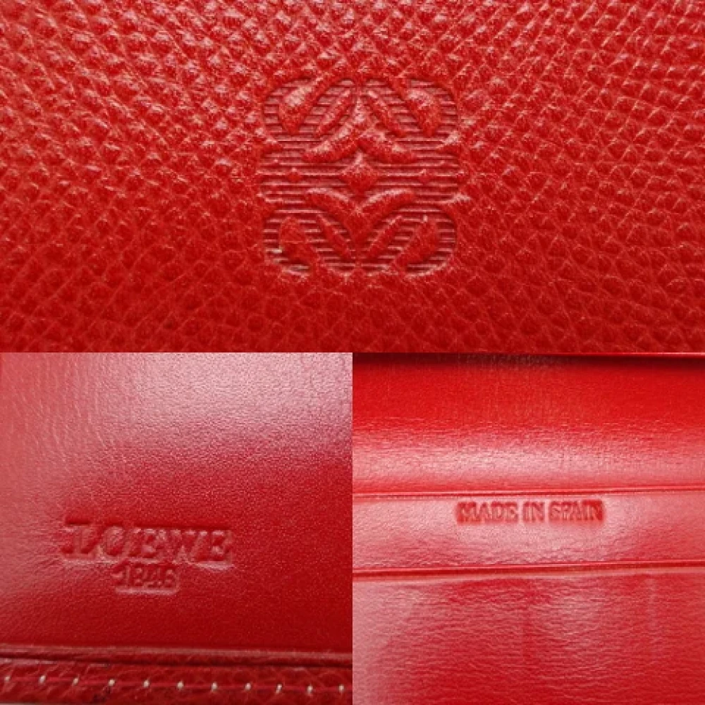 Loewe Pre-owned Leather wallets Red Dames