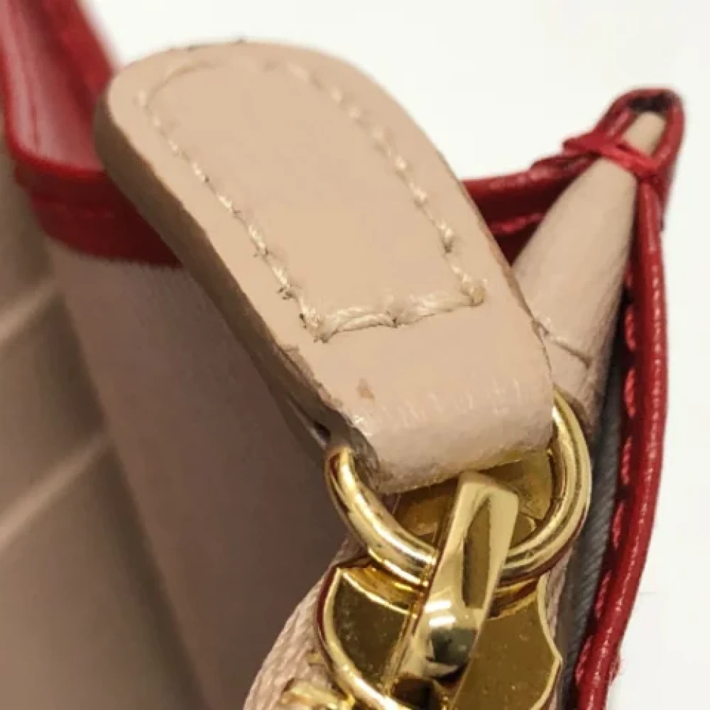 Salvatore Ferragamo Pre-owned Leather wallets Red Dames