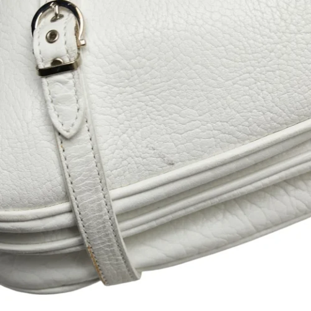 Salvatore Ferragamo Pre-owned Leather shoulder-bags White Dames