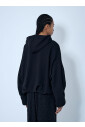 sweat-shirt-a-capuche-en-coton-avec-poche-kangourou