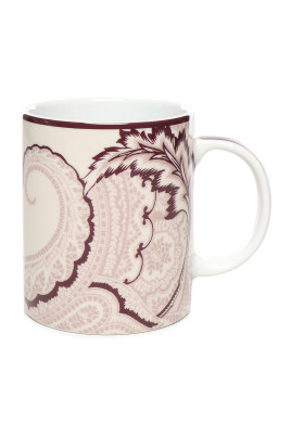 white-porcelain-decorated-mug