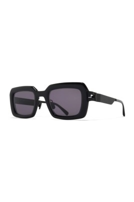 stylish-sunglasses-for-everyday-wear