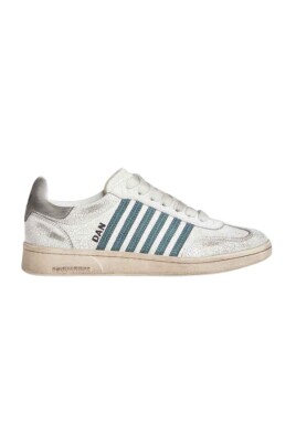 aged-striped-sporty-sneakers