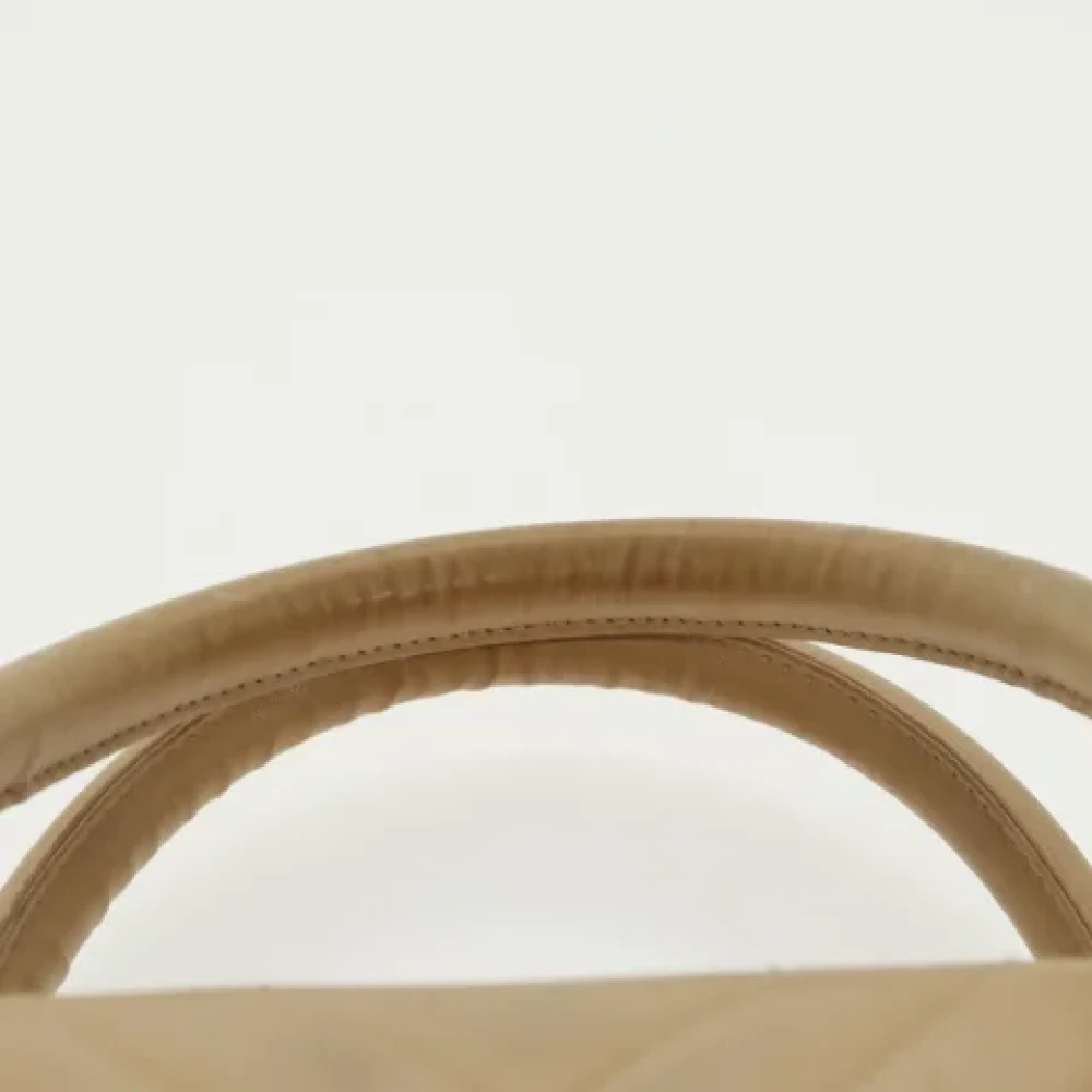Chanel Vintage Pre-owned Leather chanel-bags Beige Dames