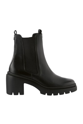 soft-leather-ankle-boot