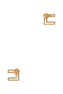 gold-flower-earrings