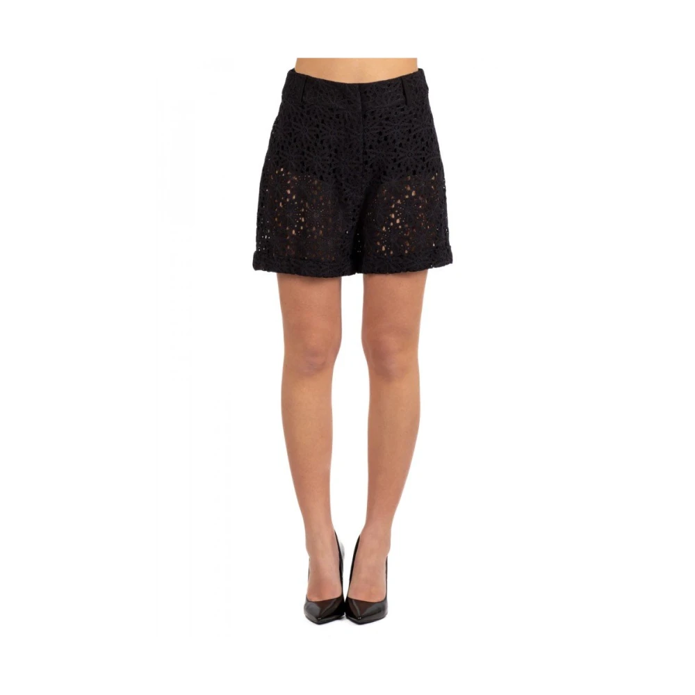 Dame Bermuda Shorts