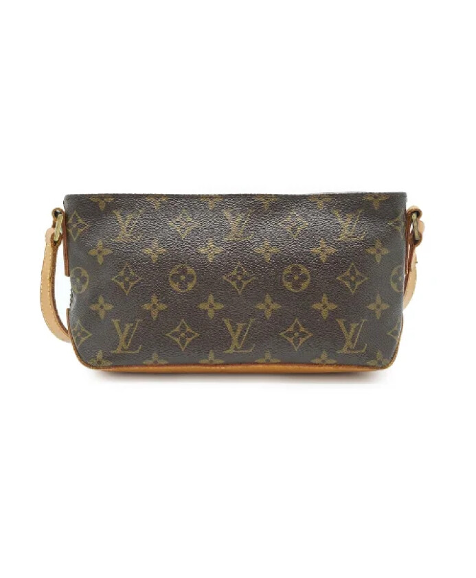 pre-owned-cuir-sacs-main