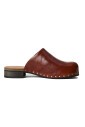 sabots-en-cuir-avec-semelle-vibram