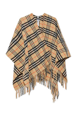poncho-charlotte