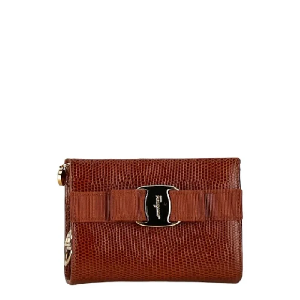 Salvatore Ferragamo Pre-owned Leather clutches Brown Dames