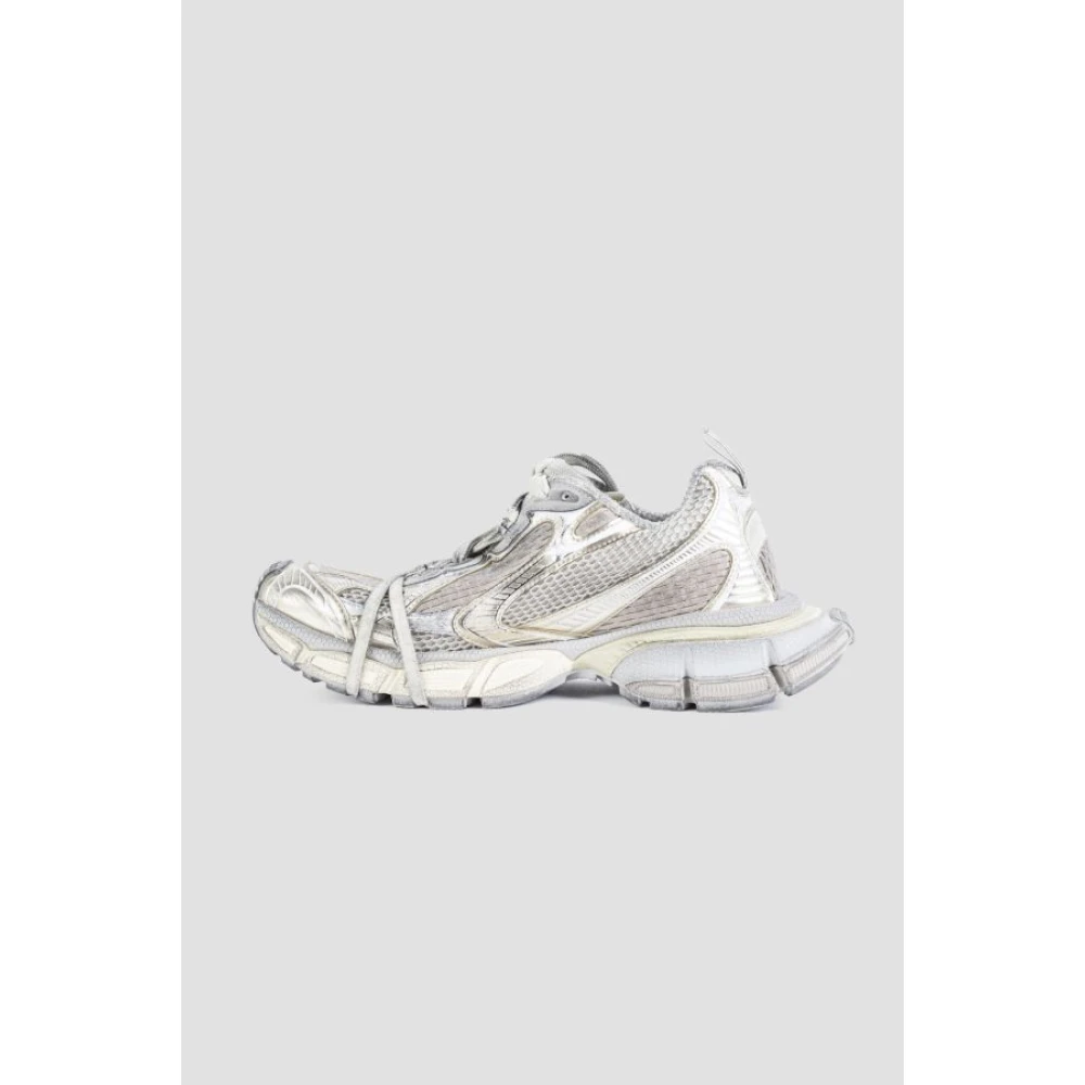 Balenciaga Metallic Effect Sneakers met Overdreven Zool Gray Heren