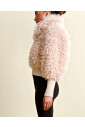 veste-en-fausse-fourrure-cotelee-confortable