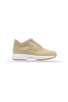 baskets-en-daim-a-lacets-pour-femme