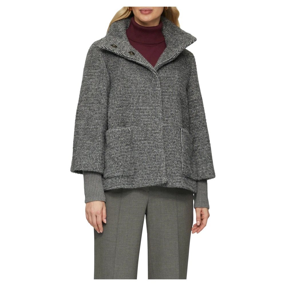 s.Oliver Fluffy Knit-Cuff Outdoor Jacket Gray Dames