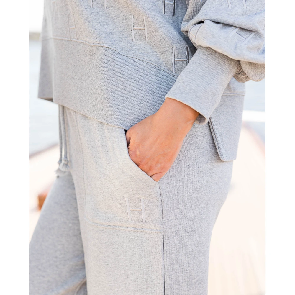 Hést Geborduurde Sweatshirt voor Trendy Comfort Gray Dames