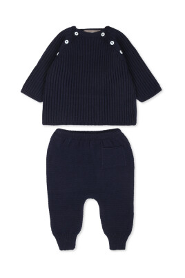 navy-blue-knit-wool-suit