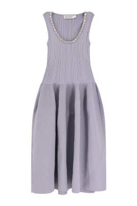 blue-jewel-detail-round-neck-dress